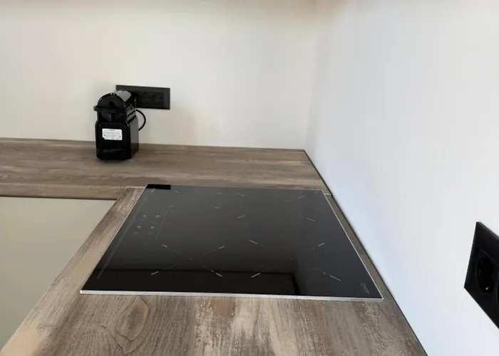 Previllage Red 9-10-11 דירה *