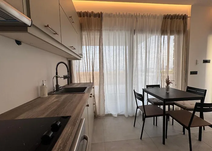 Apartamento Previllage Red 9-10-11 *