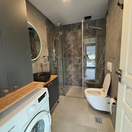 Διαμέρισμα Previllage Red 9-10-11